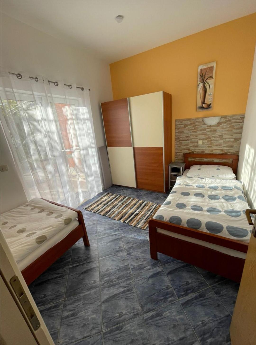 Ferienwohnung Orangerie Kaštela Zimmer foto